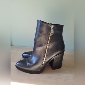 Spring Zip Heeled Boots